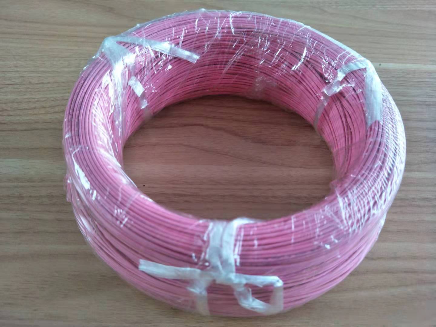 PVC電纜,XLPE電纜與PVC電纜有什么區(qū)別 PVC電纜,XLPE電纜與PVC電纜有什么區(qū)別